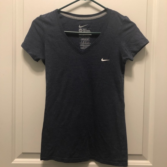 Nike Tops - Nike Navy Blue Slim Fit Tee T-shirt XS